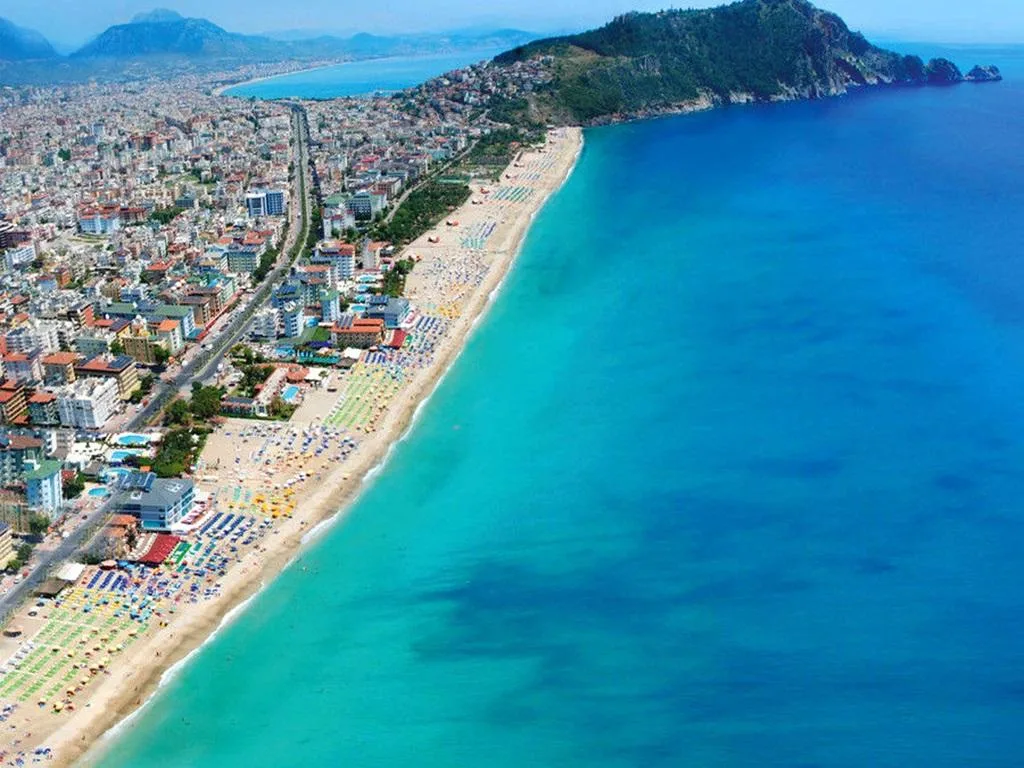 Kleopatra Plajı